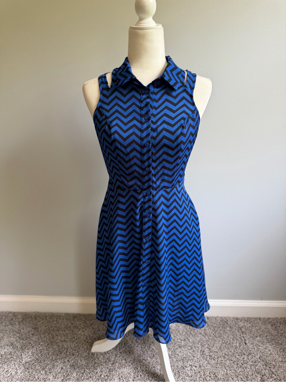 Ark & Co. Sleeveless Chevron Open-Back Dress Women’s Size Small
